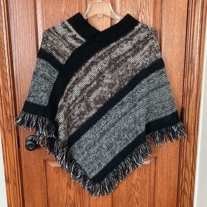 Knit Color Block Poncho NWOT